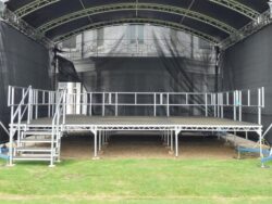Performance Stage 26ft x 20ft D-Sum 7 (4.3ft)